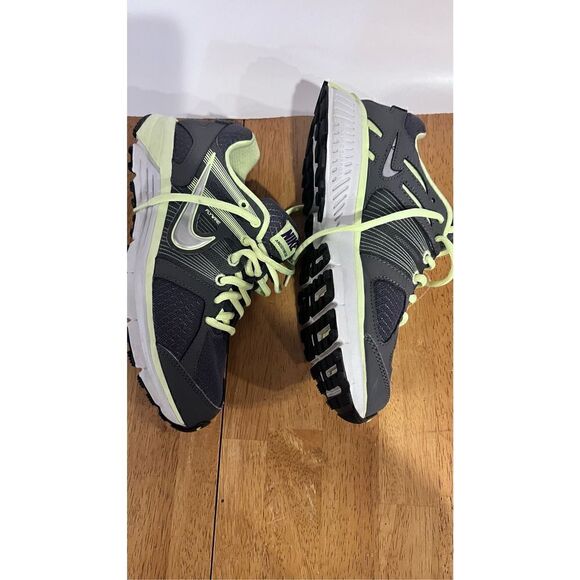 NIKE ANODYNE DS DARK GRAY YELLOW TRIM SNEAKER SHOES WOMENS SIZE 6.5 - Picture 3 of 11